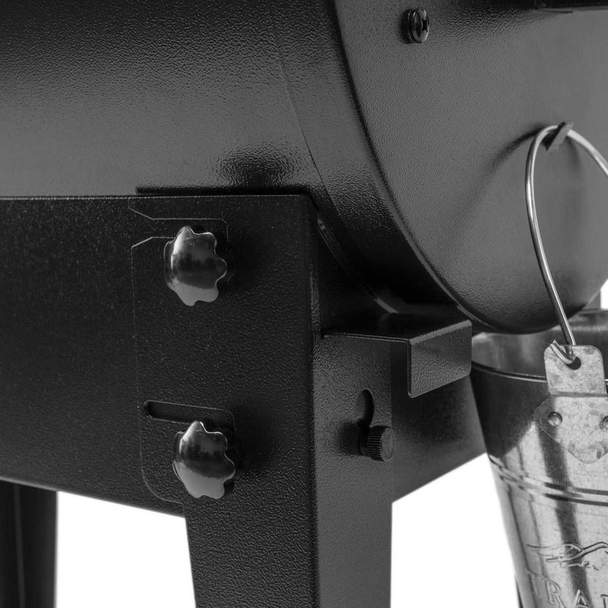 Traeger Tailgater 20 Black Pellet Grill On Cart - Back Knobs